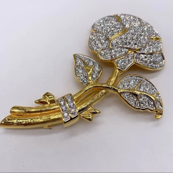 Nolan Miller Pave Flower Gold Brooch - Picture 1 of 6